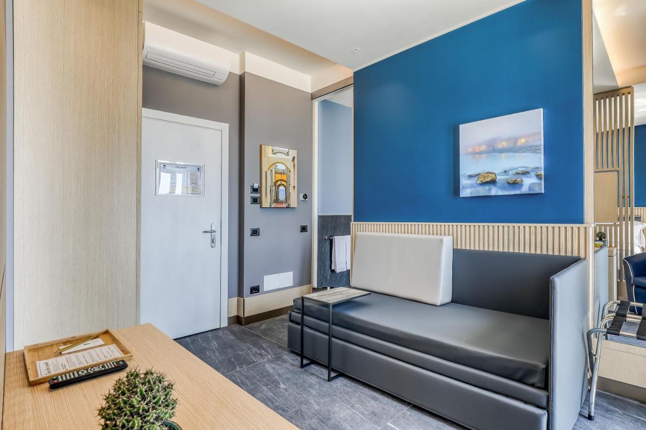 Hotel Albatros Varigotti Esterno foto